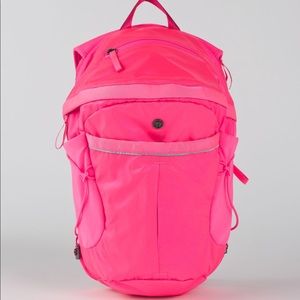 *RARE* BRAND NEW!! Lululemon NEON PINK Backpack